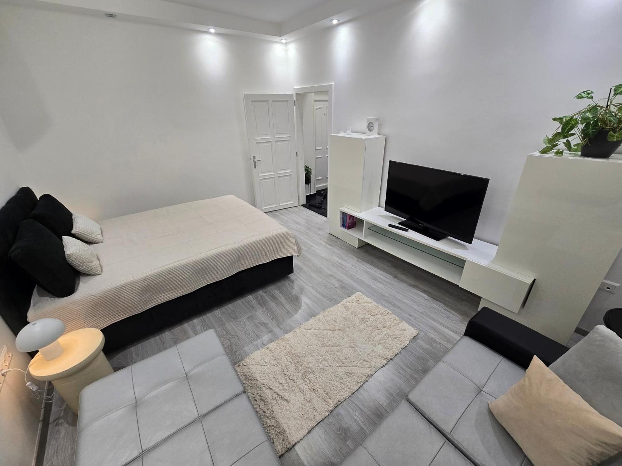 Martina Apartman Bekescsaba Bagian luar foto